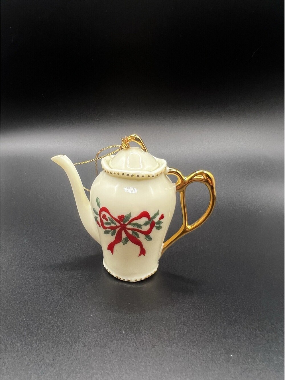 Lenox Porcelain Holly And Bow Christmas Teapot w/ Lid, Gold Trim White